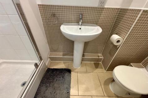 Shower Room/En Suite