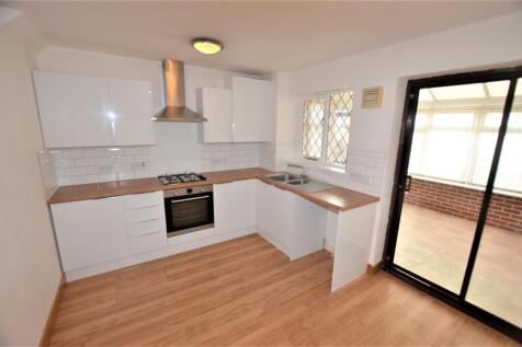 New Fitted Dining Kitchen