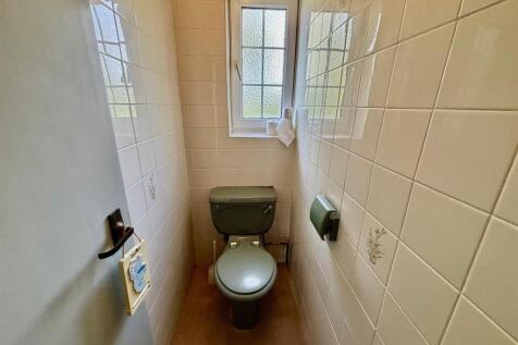 Separate WC