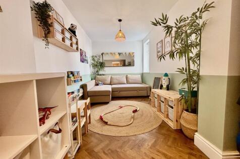 Family Room/Home Office