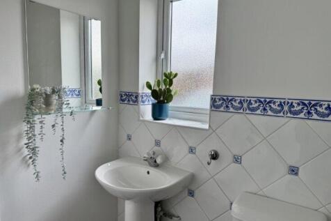 Ground Floor Shower Room