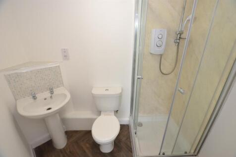 Shower Room/En Suite