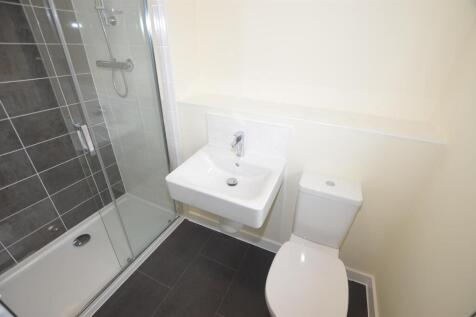 Shower Room/En Suite