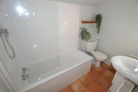 Ground Floor Bathroom