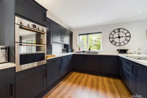 Kitchen 2