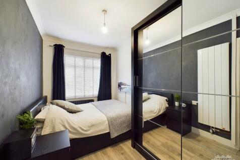 ground floor bedroom