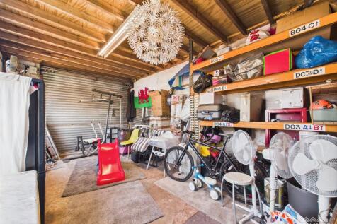 Garage 1