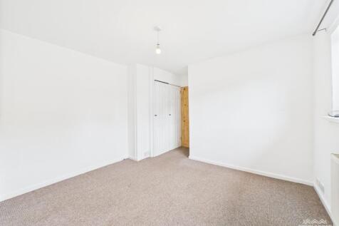 bedroom 2a