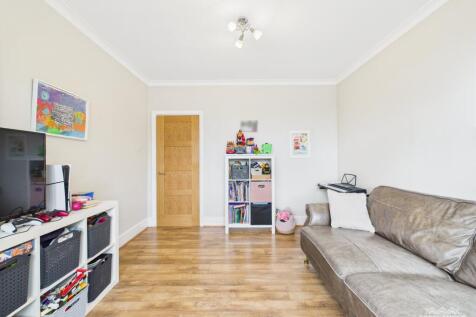 Living Room 2(b)