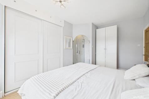 Bedroom 1(b)