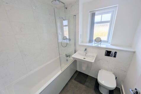 PXL_20251008_1141347