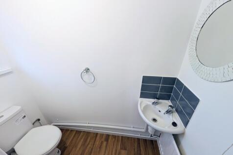 PXL_20251128_1501011