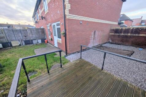 PXL_20251128_1505517