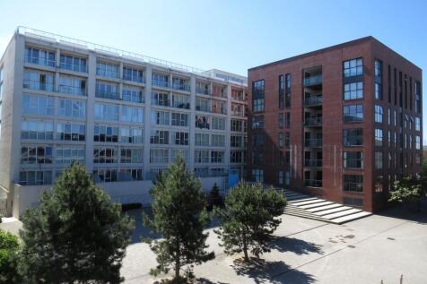 Photo 01