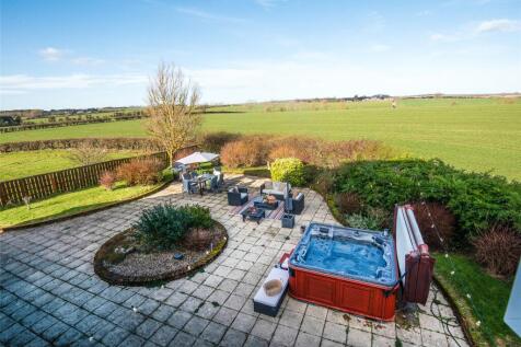 Rear Garden &amp; View