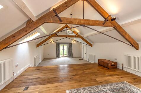 Sitting Room/Bedroom