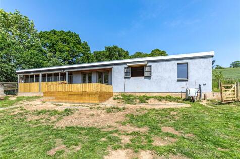 Kennels &amp; Stabling