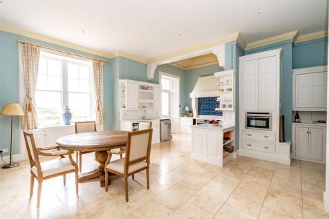 Family Kitchen