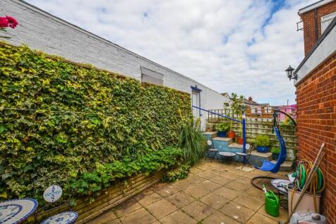 Property Image 36