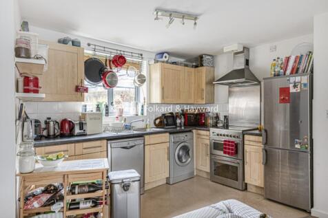 5793290a-f443-44ad-a