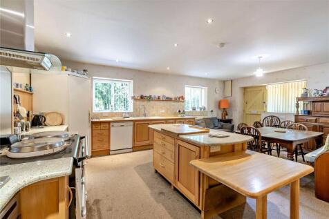 Kitchen/Breakfast