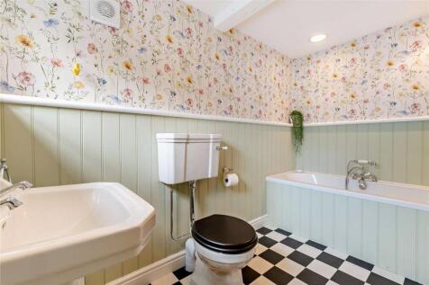 Ground Floor Bath