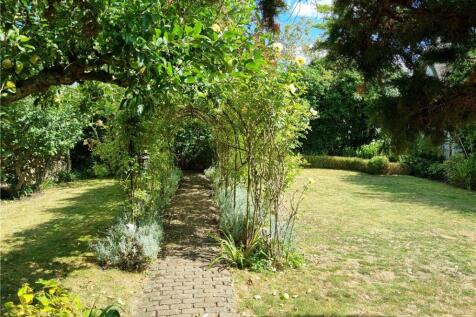 Covered Rose Archway