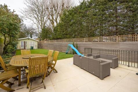 Garden Terrace A