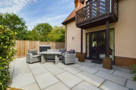 Side Patio
