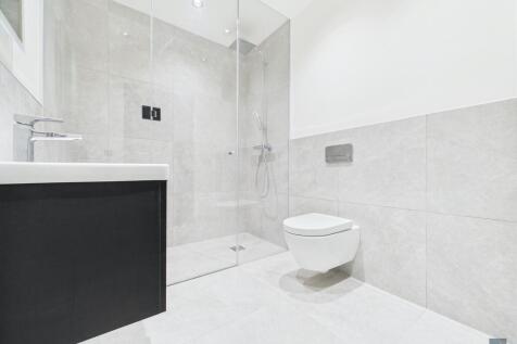 Flat Bathroom