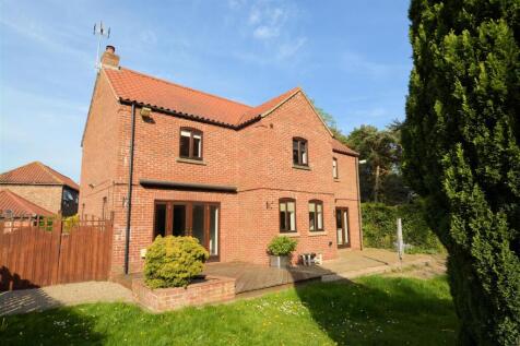Lilac Lodge Rear.jpg