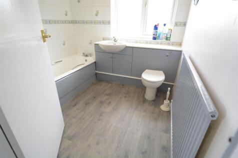 Bathroom.jpg