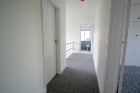 Hallway.jpg