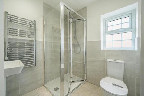 Cawood ensuite.jpg