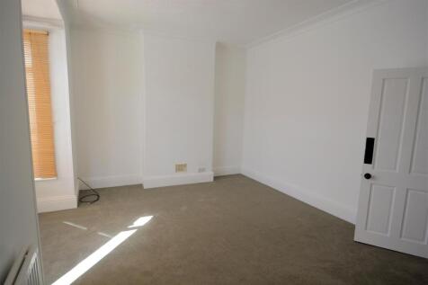 Master Bedroom.jpg