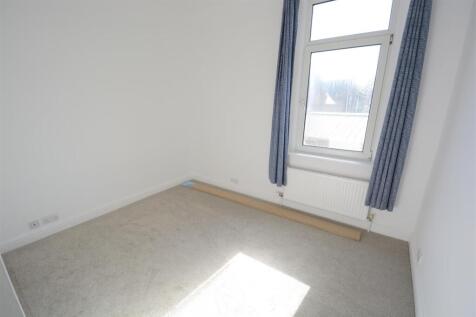 rear bedroom