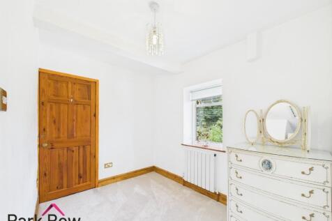 DRESSING AREA TO BEDROOM ONE