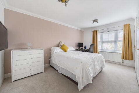 1380128-15-6911f8...