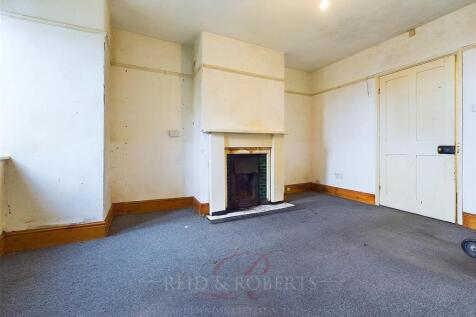 CAM04884G0-PR0025-STILL005.jpg