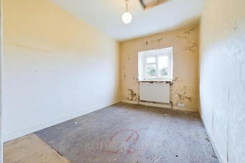 CAM04884G0-PR0025-STILL017.jpg