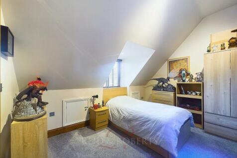 CAM04333G0-PR0025-STILL022.jpg