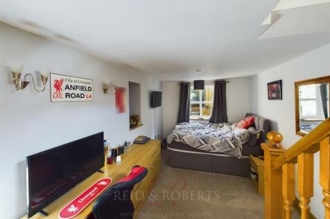 CAM03999G0-PR0010-STILL004.jpg