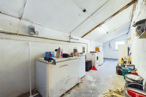CAM04333G0-PR0012-STILL027.jpg