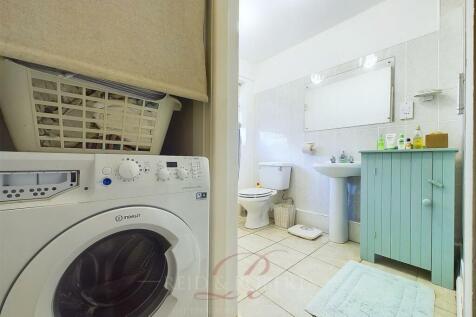 CAM04333G0-PR0027-STILL050.jpg
