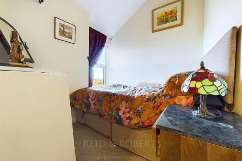 CAM04884G0-PR0005-STILL010.jpg