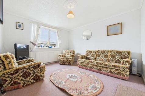 CAM04884G0-PR0038-STILL002.jpg