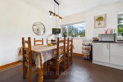 STILL025-DINING.jpg