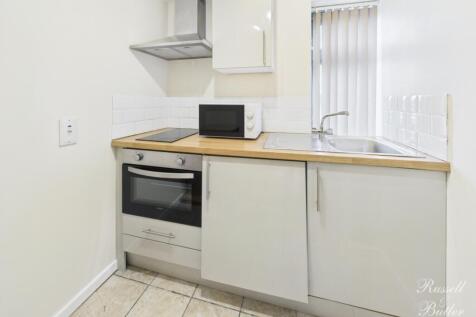 CAM02127G0-PR0347-STILL003