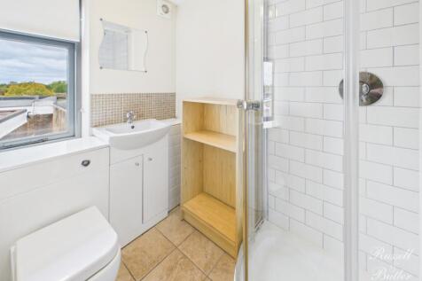 CAM02127G0-PR0347-STILL008