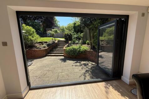 Chapel bifolds 2